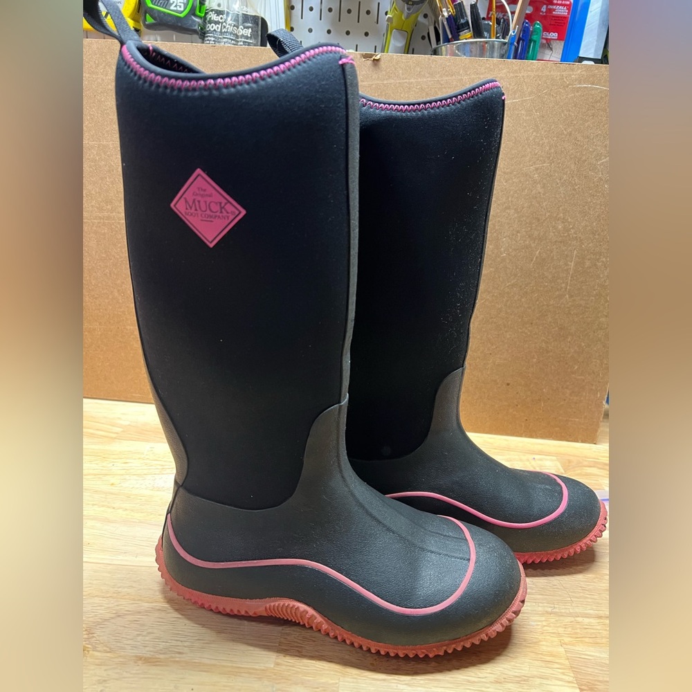 Muck Boot Company Women’s Hale 14” boots EUC